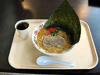 こくだれとんこつラーメン（麺や一才）