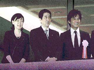 安倍首相夫妻＆緒田裕二