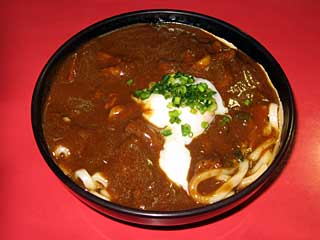 牛すじカレーうどん（馬そば深大寺）