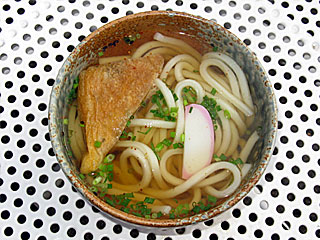 讃岐うどん(七彩)