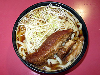 角煮うどん大盛り（馬そば深大寺）