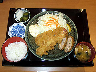 さくら定食(とん勝武蔵)