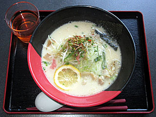 豚バラの焦がし甘味噌炒めどっさりピリ辛ネギラーメン（らーめん西海）