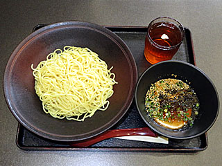 ラー油つけ麺〔らーめん西海〕