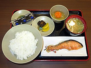 鮭定食〔梅屋〕