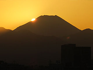 ダイヤモンド富士@東京競馬場