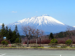 岩手山＠盛岡競馬場