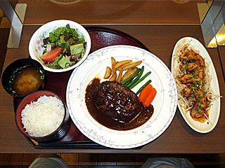 デミグラスハンバーグ定食＆焼豚〔ニユートーキヨー〕