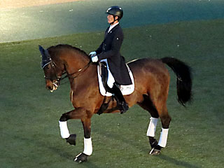 東京2020オリンピアンによる馬場馬術実演＆スペシャル馬術トークショー