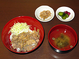 豚の生姜焼き丼〔カジュアル稲松〕