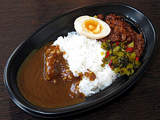 魯肉カレーライス